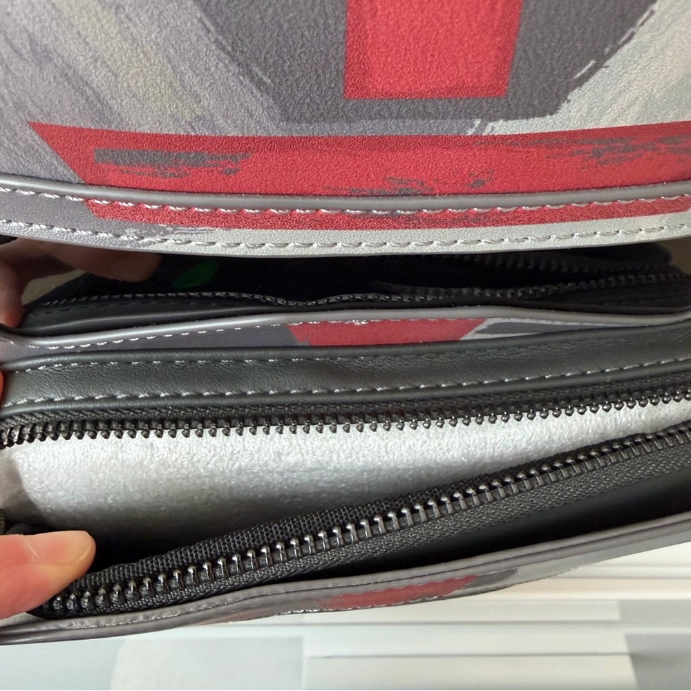 Loungefly Star Wars Bad Batch Hunter Helmet Mini Backpack Convention Exclusive - Picture 13 of 14